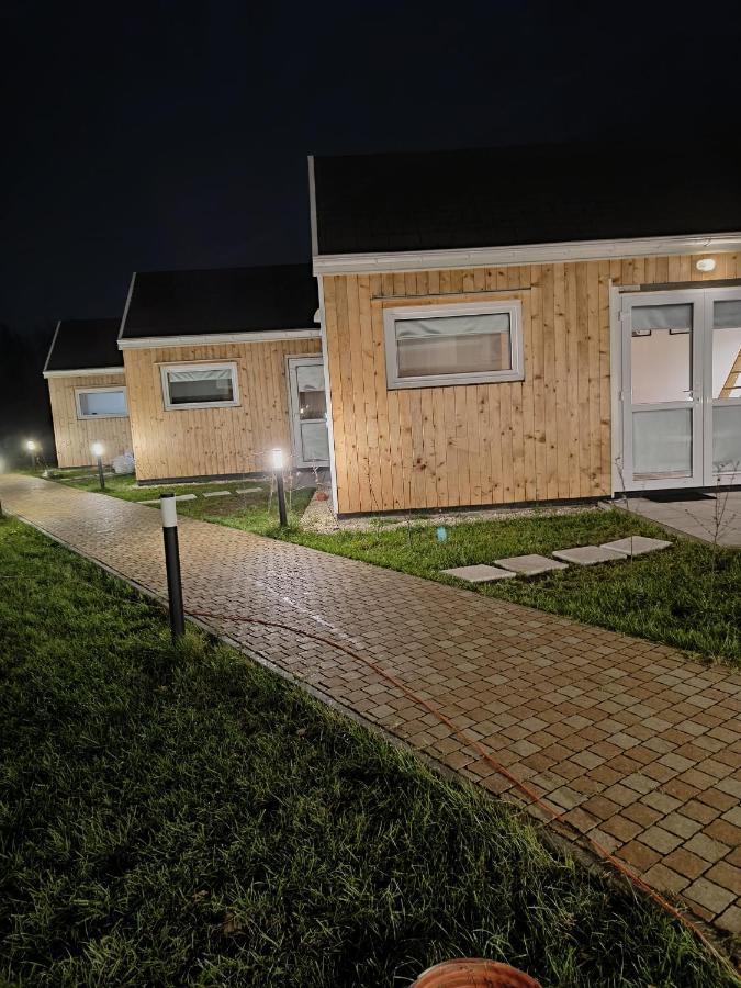 Zagajnik Country Camp Obok Suntago Villa Grabce-Towarzystwo ภายนอก รูปภาพ